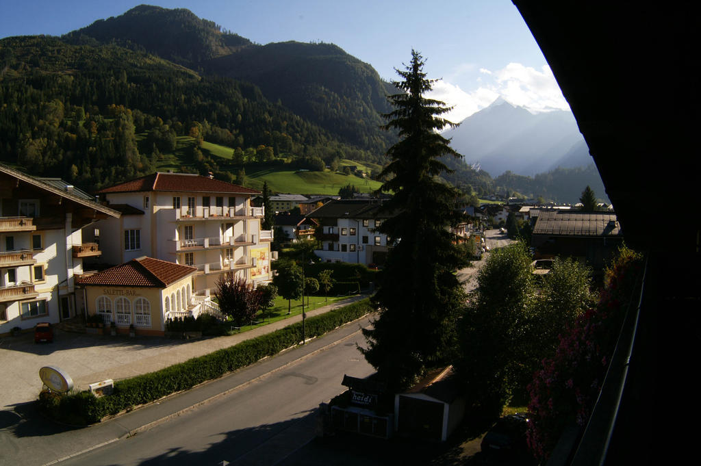 Pension Heidi Hotel Kaprun Exterior photo